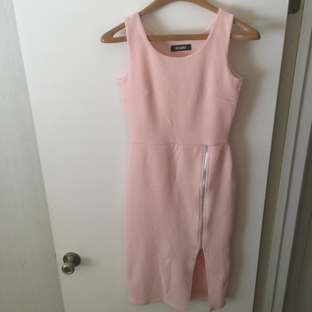 👗 MISSGUIDED dress